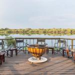 Der Boma Bereich im Jackalberry Chobe Camp in Botswana 
