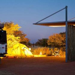 Campsite in Olifantsrus im Etosha Nationalpark in Namibia 