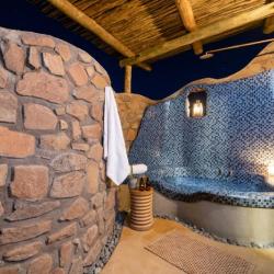 Außenbad Hoodia Desert Lodge 