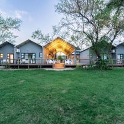 Lenyebi River Lodge, Kasane 