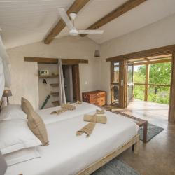 Zimmerbeispiel der Chobe Elephant Lodge in Botswana