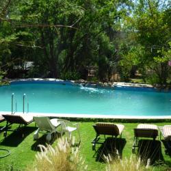 Pool Okamabara Lodge